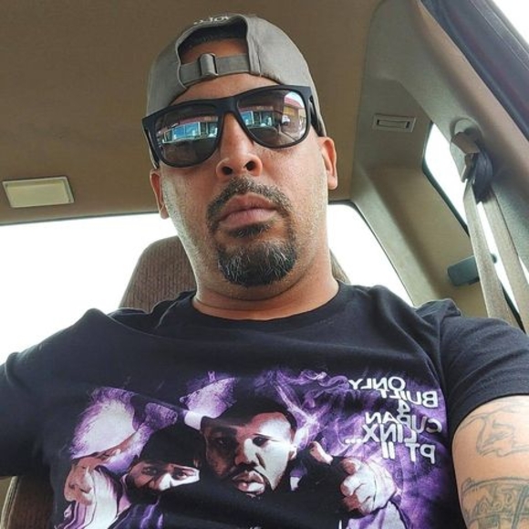 Meet your Posher, George - Picture 1 of 1